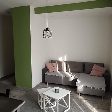 Apartman Petres Sombor Zewnętrze zdjęcie