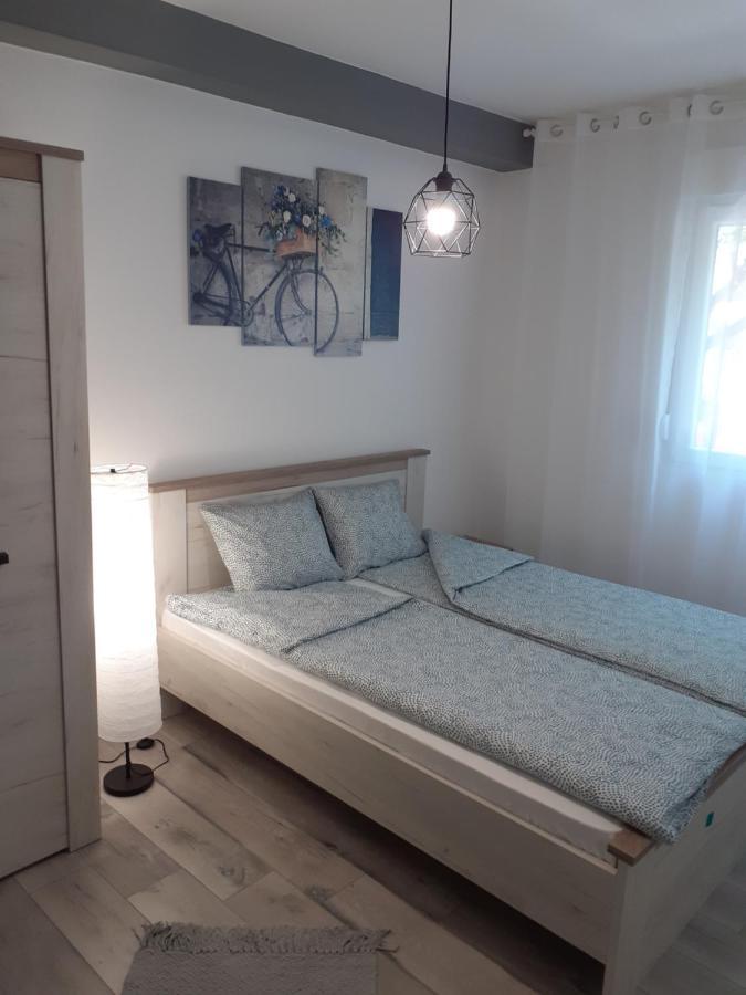 Apartman Petres Sombor Zewnętrze zdjęcie
