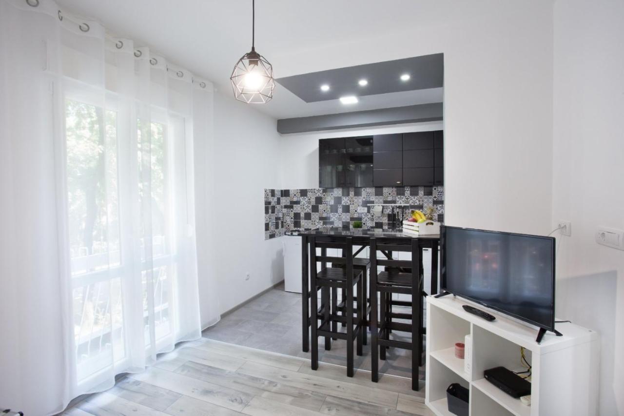 Apartman Petres Sombor Zewnętrze zdjęcie