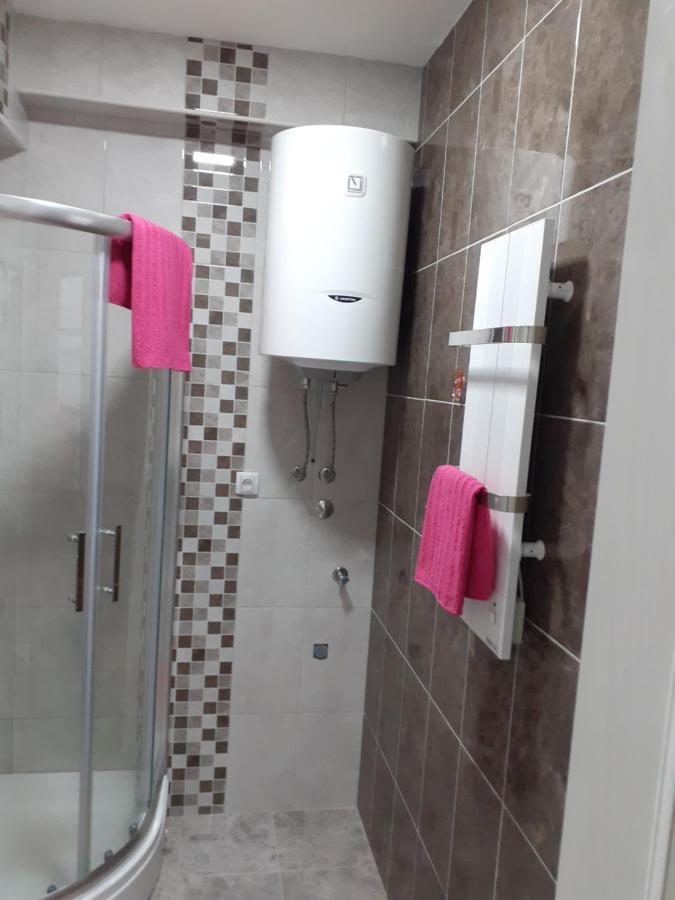 Apartman Petres Sombor Zewnętrze zdjęcie