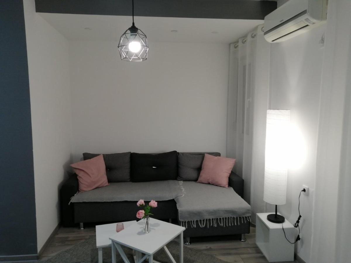 Apartman Petres Sombor Zewnętrze zdjęcie