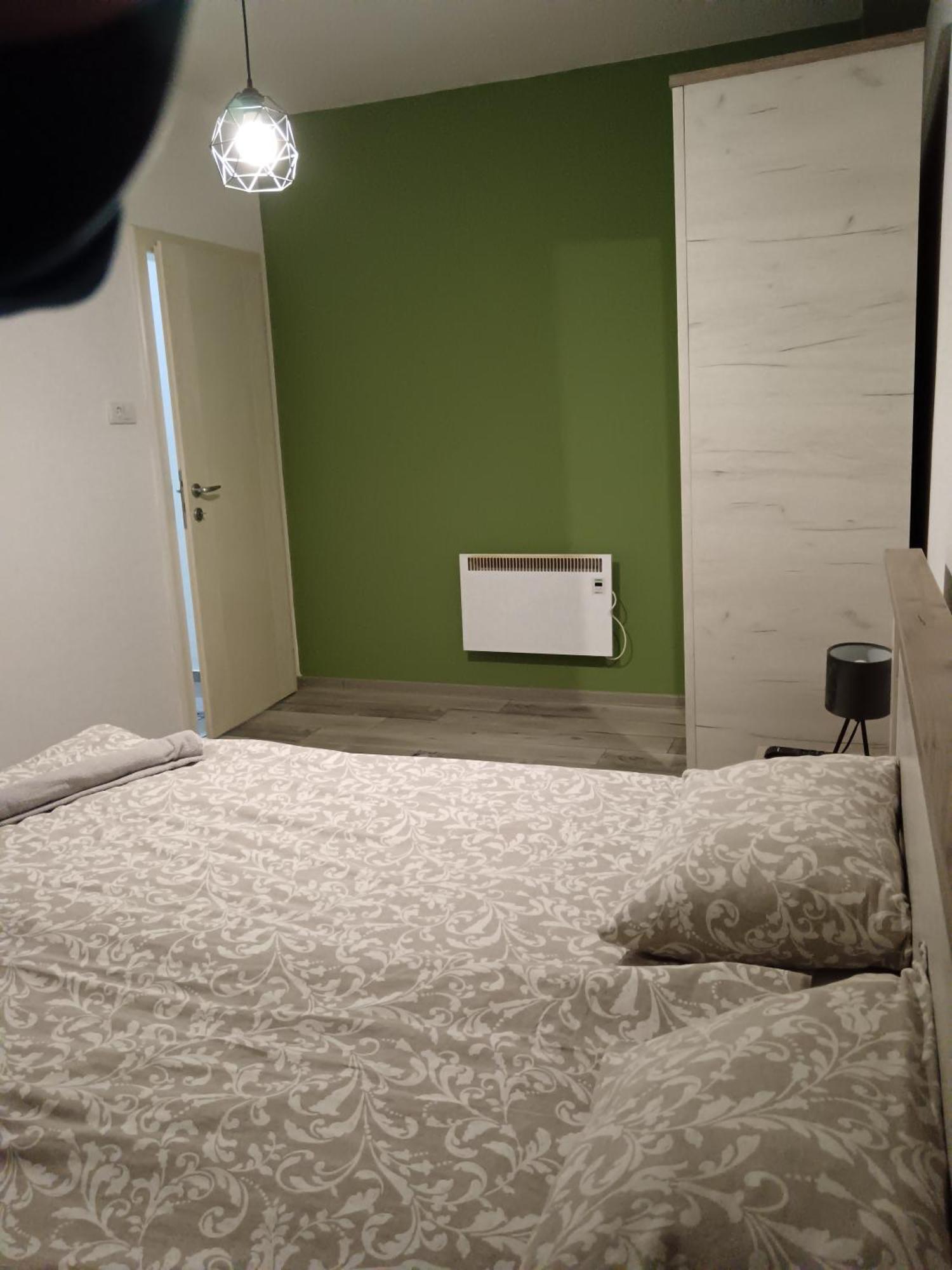 Apartman Petres Sombor Zewnętrze zdjęcie